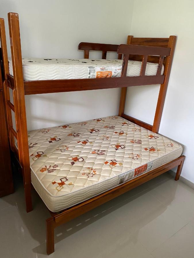 Casa Bem Espacosa Com Piscina, Campo De Futebol E Area Gourmet A Um Quarteirao Da Lagoa De Praia Seca Araruama Eksteriør billede